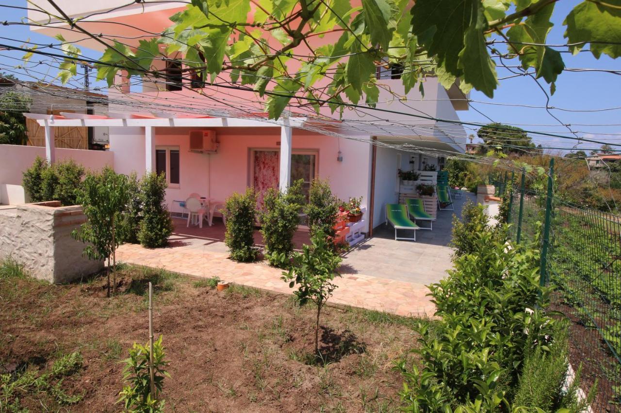 Chiaro Di Luna Apartamento Santa Domenica  Exterior foto